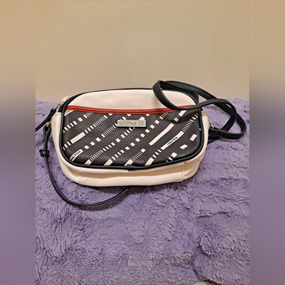 Nautica cross body purse